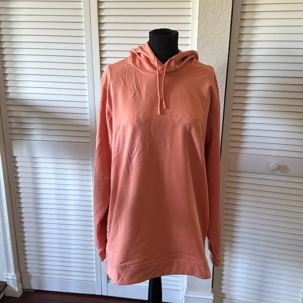 Cuts Hoodie size xxl